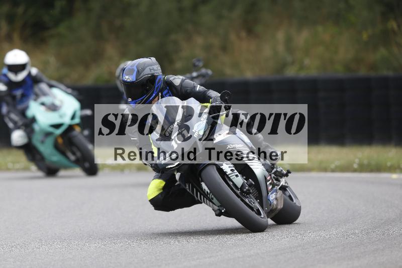 /30 23.06.2025 Get Faster Caremotion ADR/Rider Academy gruen/181